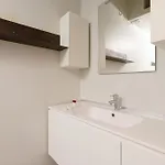 Guesthost - Modern 280m From Arco Della Pace! ميلان