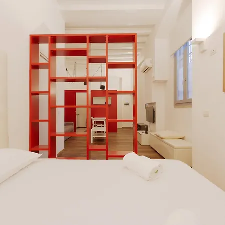 Guesthost - Modern 280m From Arco Della Pace! *